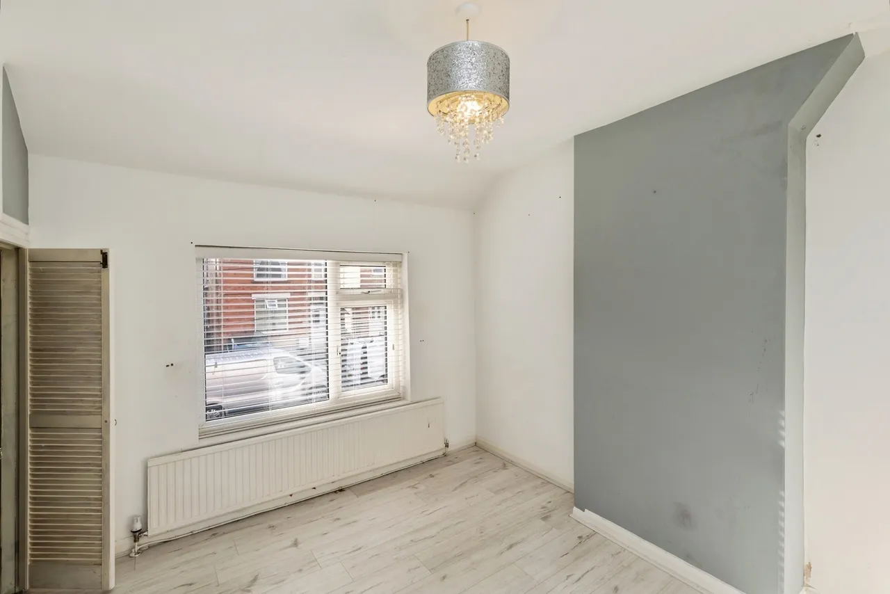 Stanley Road, Ponciau, LL14, photo 12
