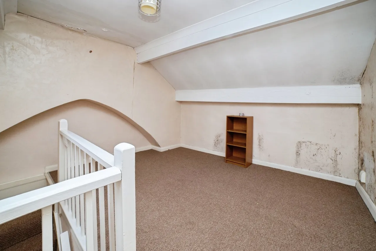 Blackwell Road, Huthwaite, Sutton-in-Ashfield, Nottinghamshire, NG17, photo 12