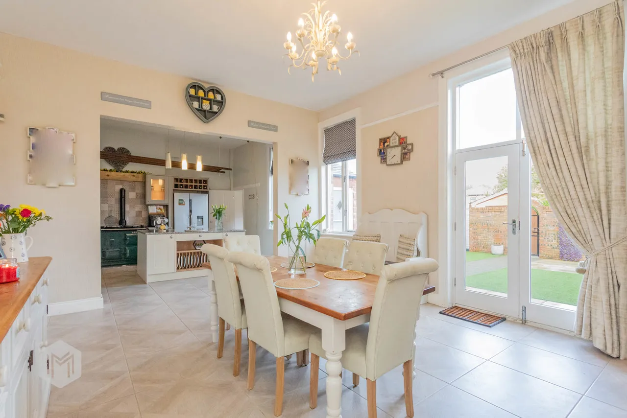 Liverpool Road, Ashton-In-Makerfield, Wigan, WN4 9LP, photo 3