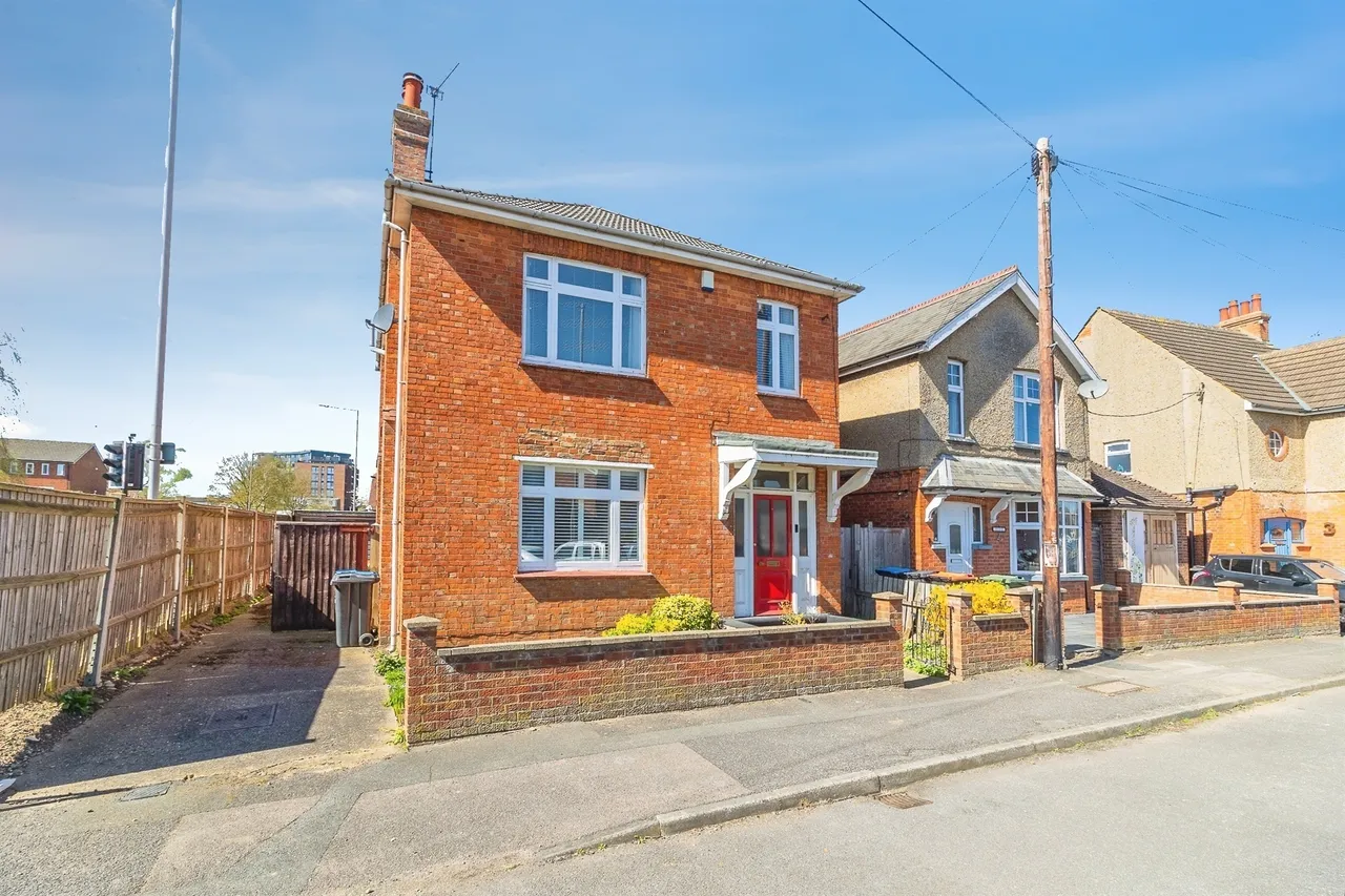 North Gate, Bletchley, MK2, photo 12