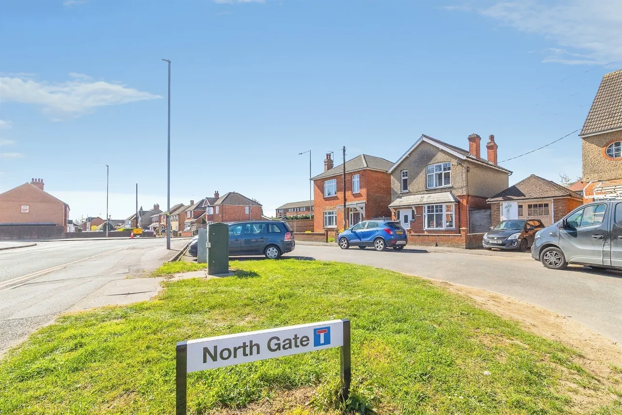 North Gate, Bletchley, MK2, photo 25