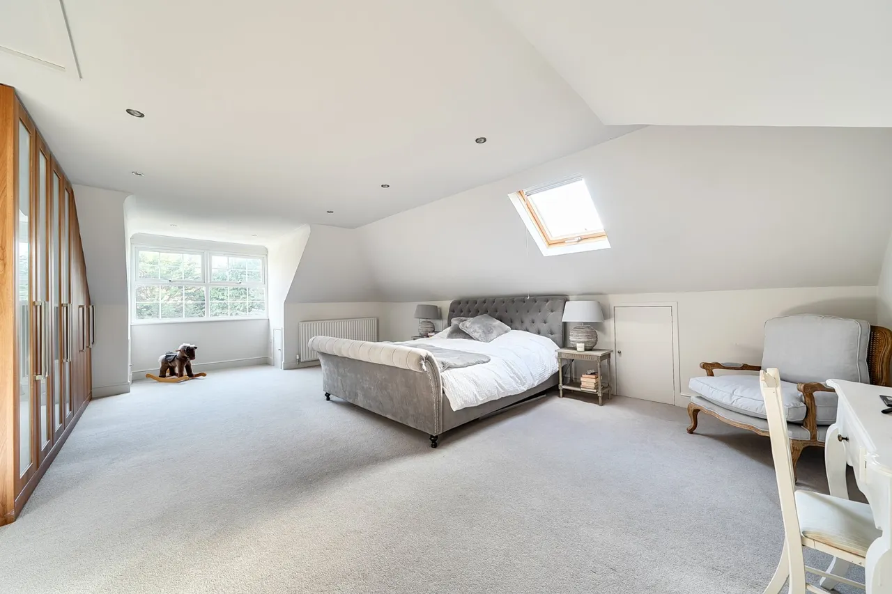 Blackdown Avenue, Pyrford, GU22, photo 17