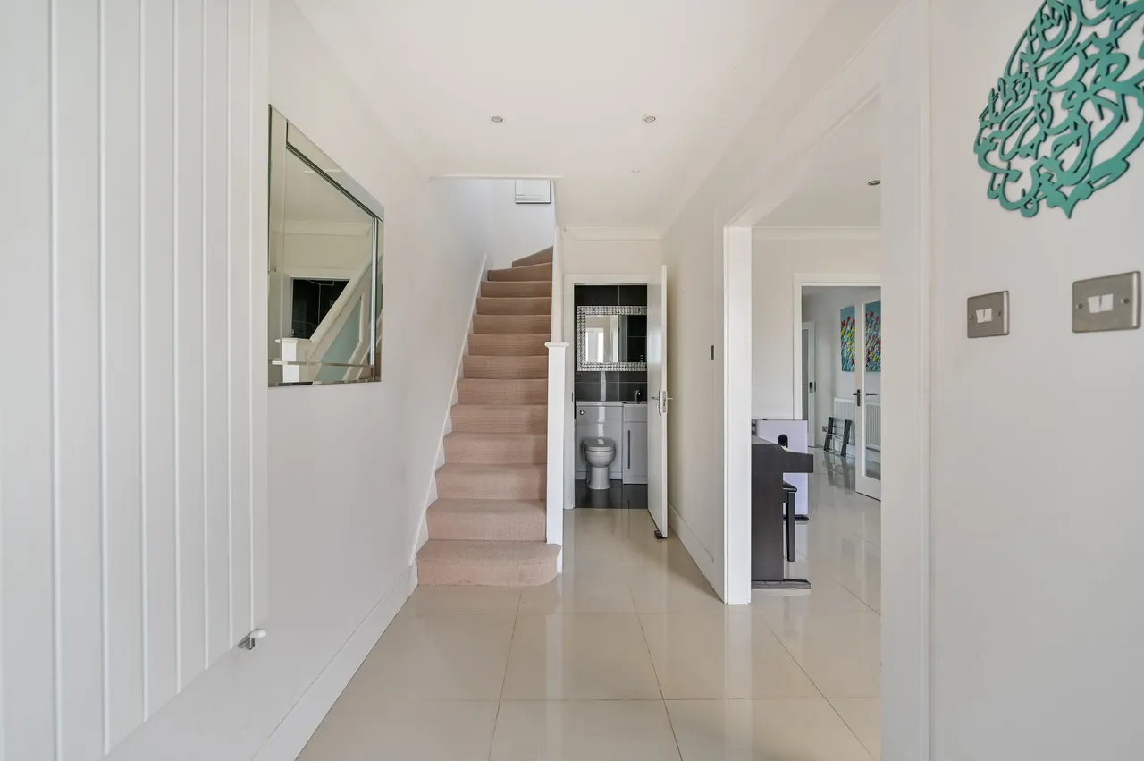 13 Windsor Avenue, New Malden, photo 6