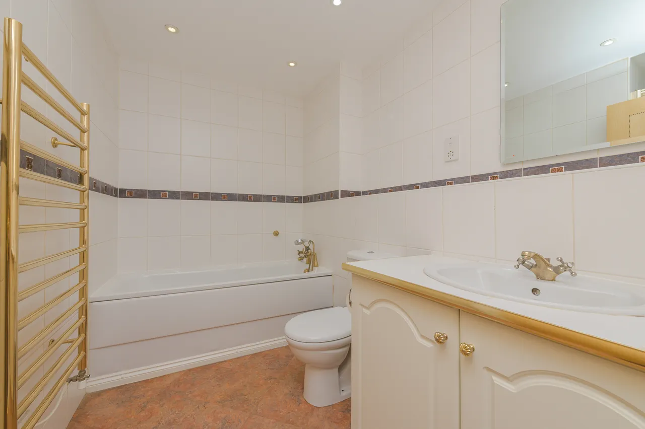 Four Oaks Road, Sutton Coldfield, B74, photo 13