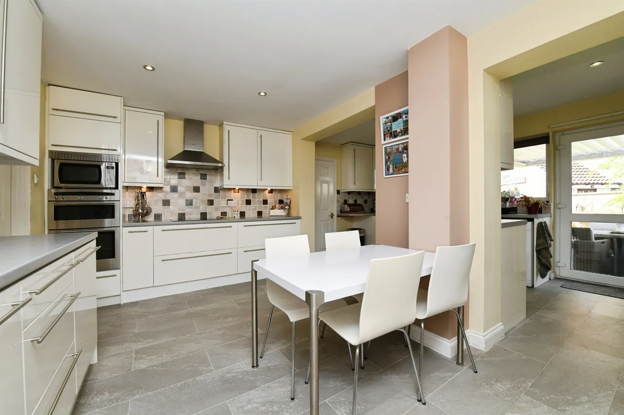 Hopkins Mead, Chelmer Village, Chelmsford, photo 7