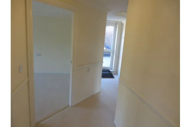 Station Road, Addlestone, KT15, photo 10