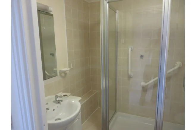 Station Road, Addlestone, KT15, photo 16