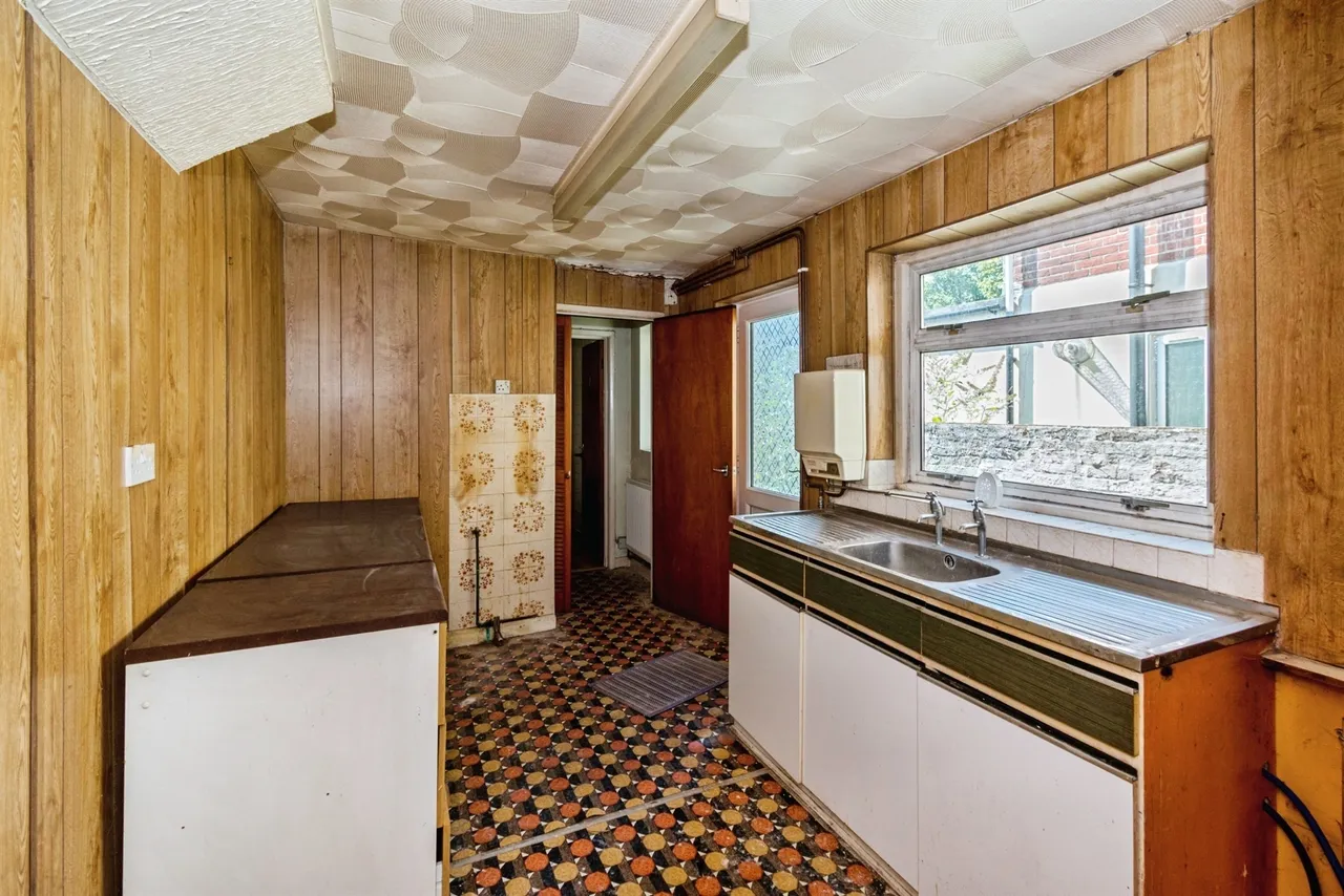 Holt Road, Southampton, photo 9