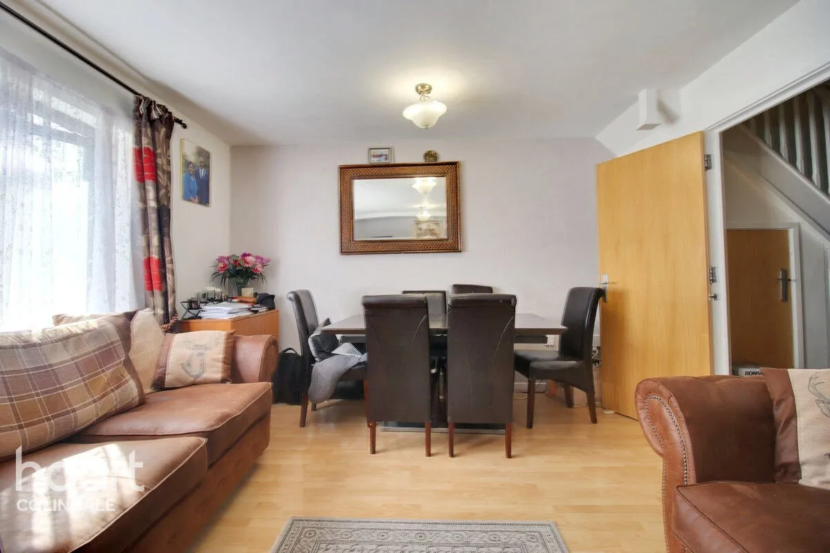 Holbeach Close, NW9, photo 5
