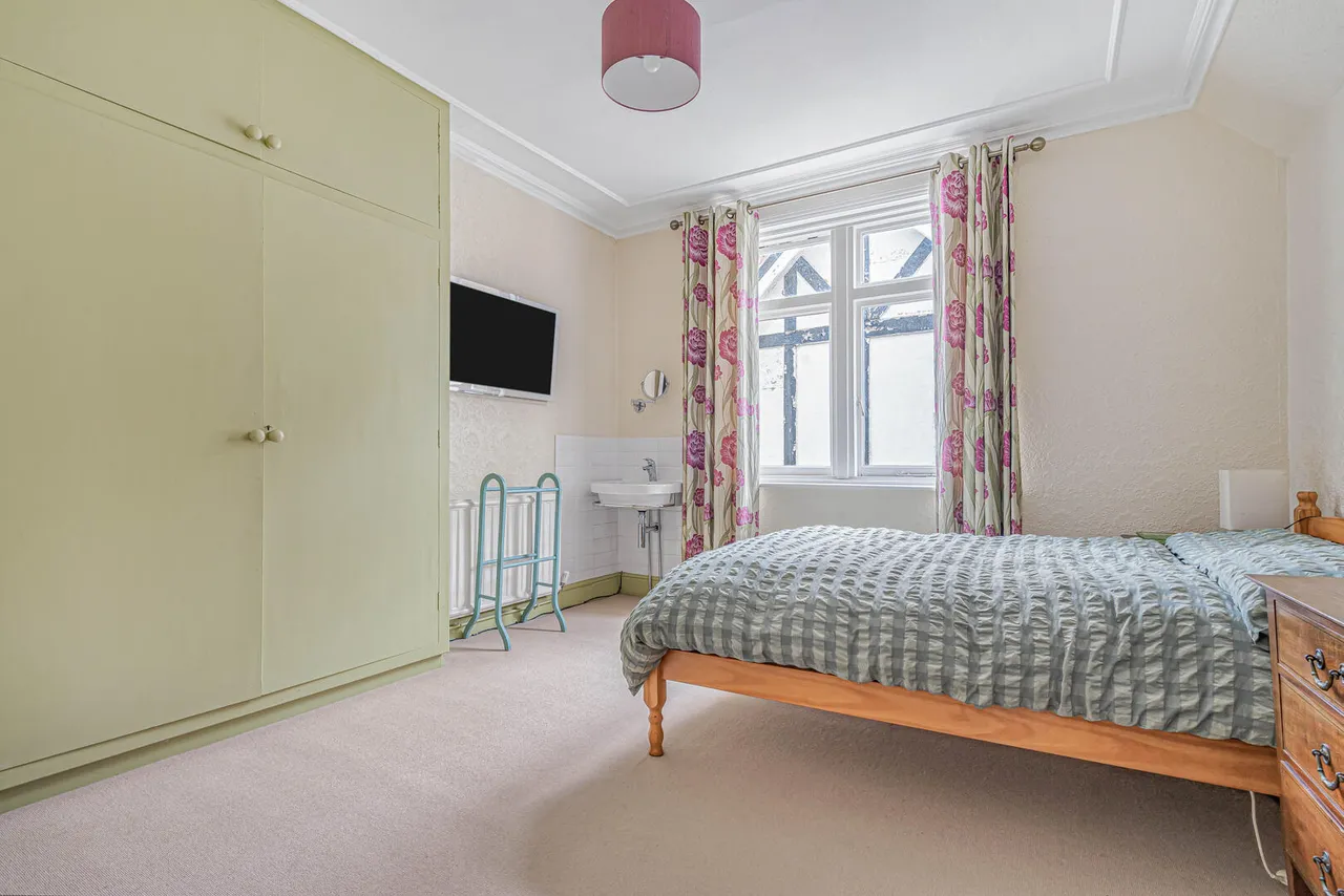 Bury Road, Newmarket, CB8, photo 16