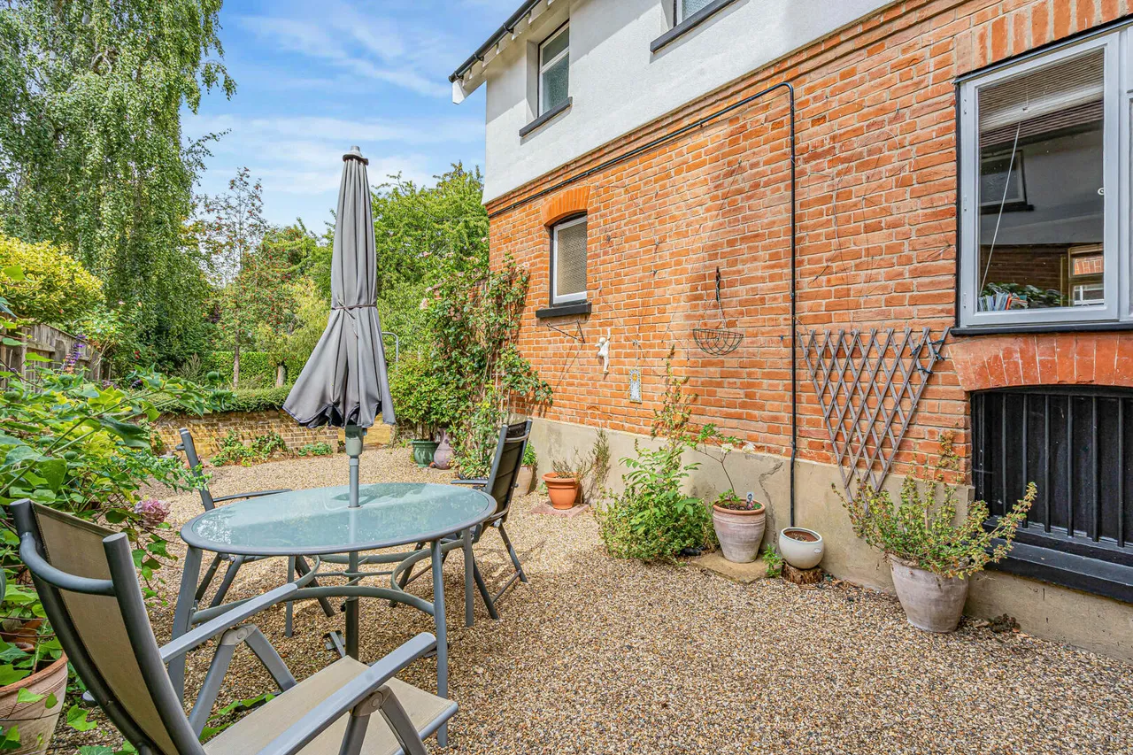 Bury Road, Newmarket, CB8, photo 21