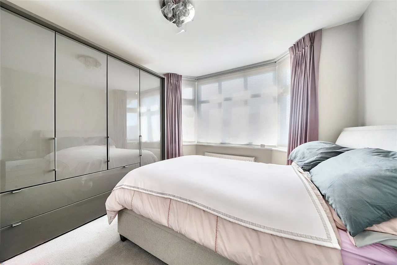 Dudley Close, Addlestone, KT15, photo 8
