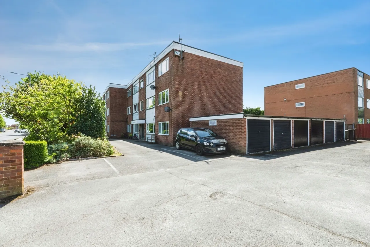 Heyhouses Lane, Lytham St. Annes, FY8, photo 15