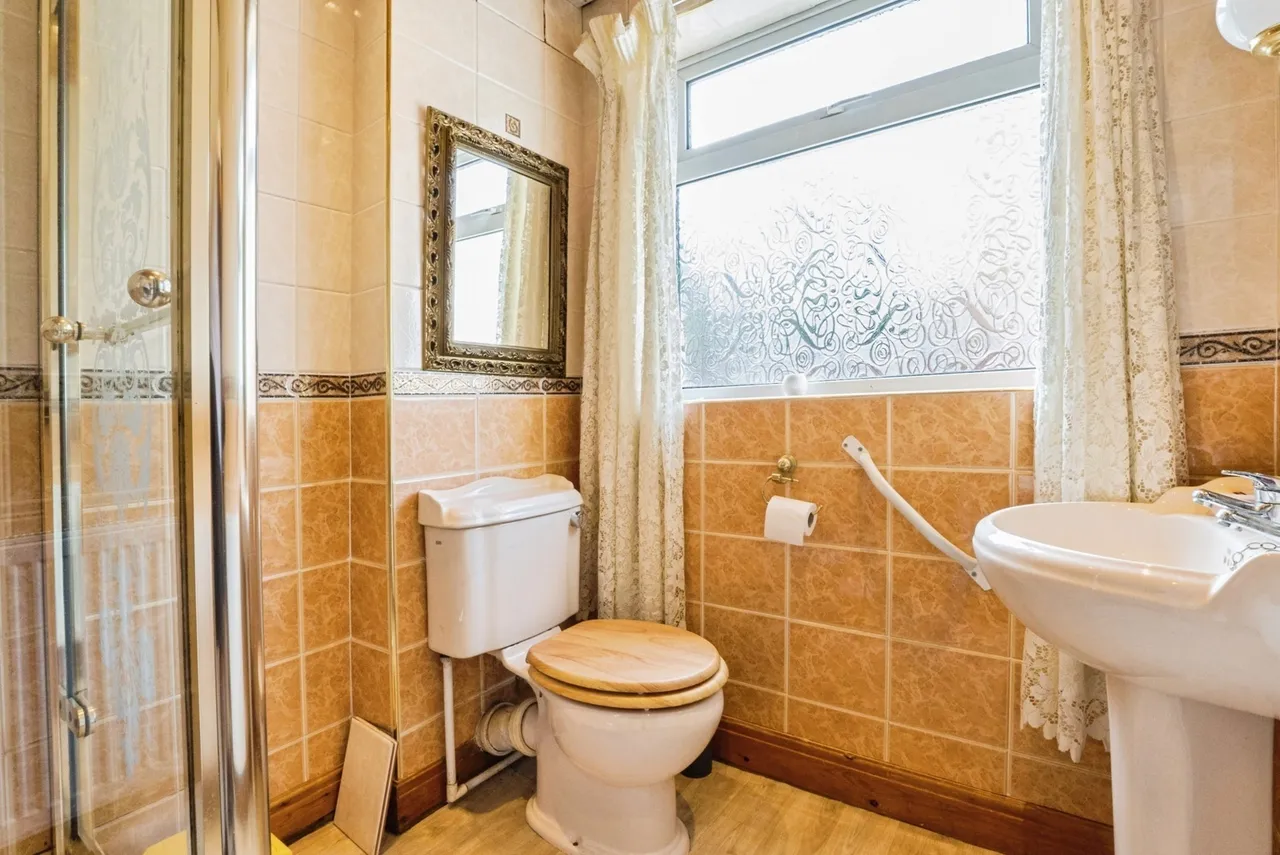 Heyhouses Lane, Lytham St. Annes, FY8, photo 13