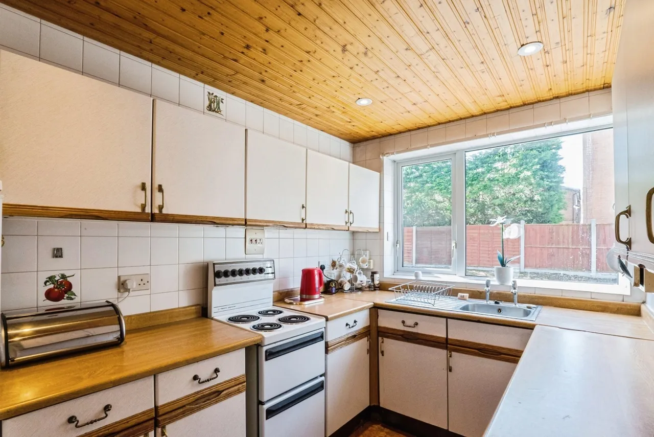 Heyhouses Lane, Lytham St. Annes, FY8, photo 6