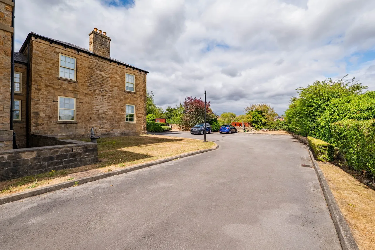 Fitzwilliam Street, Elsecar, S74, photo 21