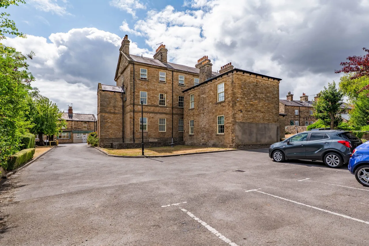 Fitzwilliam Street, Elsecar, S74, photo 22