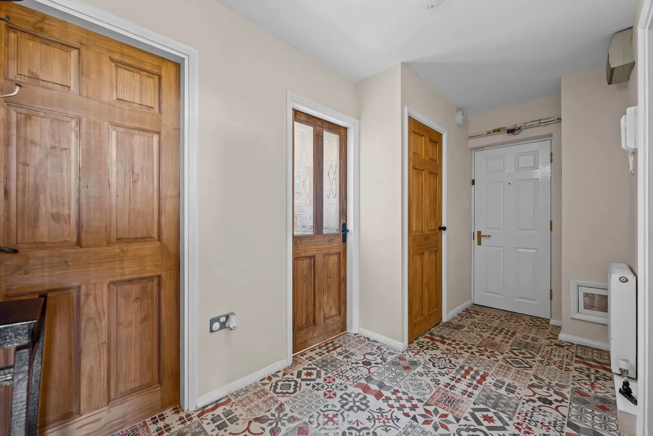 Fitzwilliam Street, Elsecar, S74, photo 11