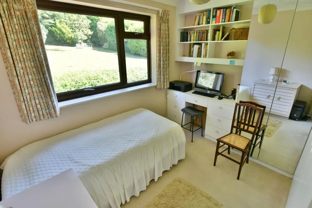 Wesley Road, Wimborne, BH21, photo 16