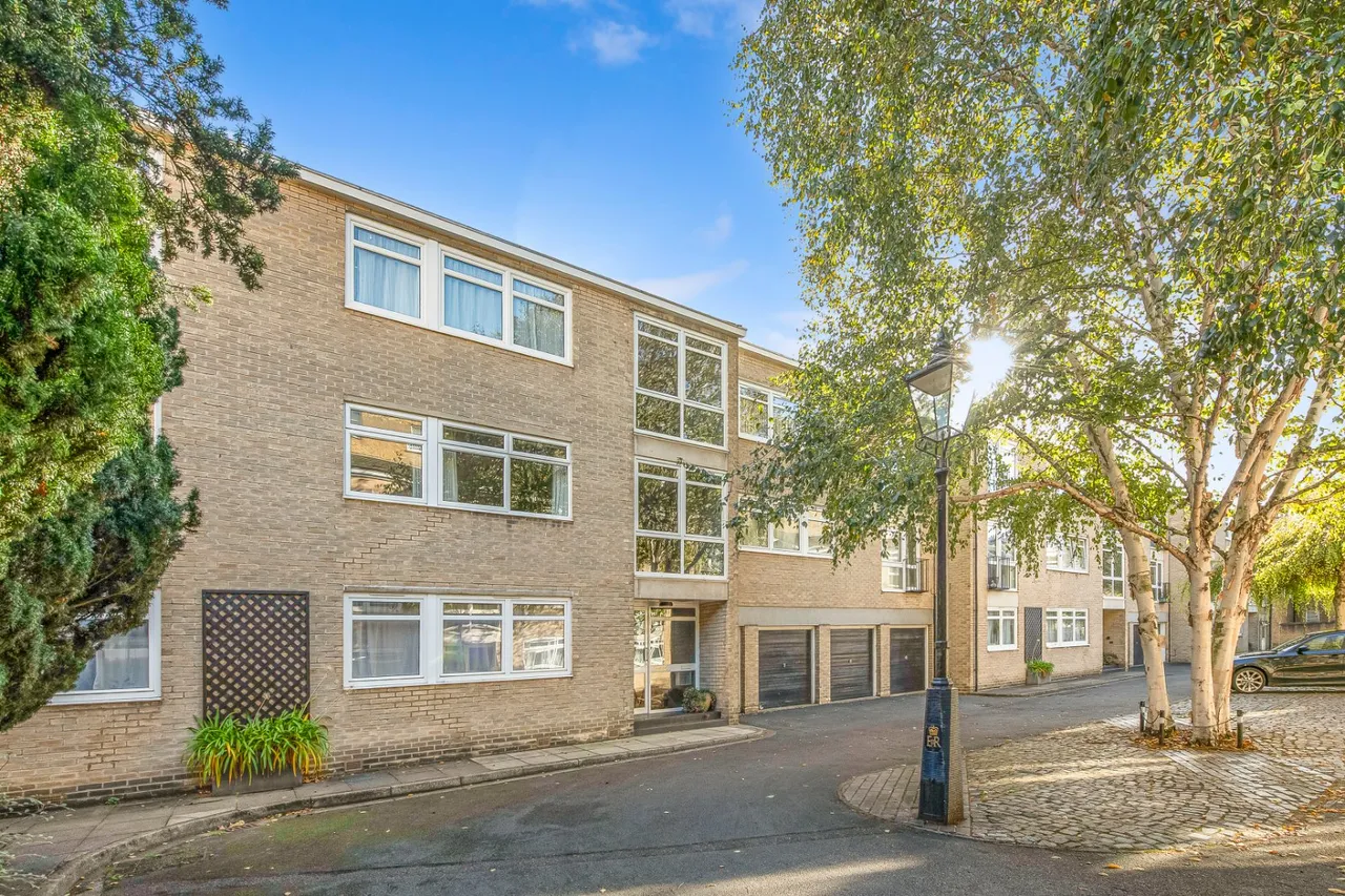 Chester Close South, London, NW1, photo 12