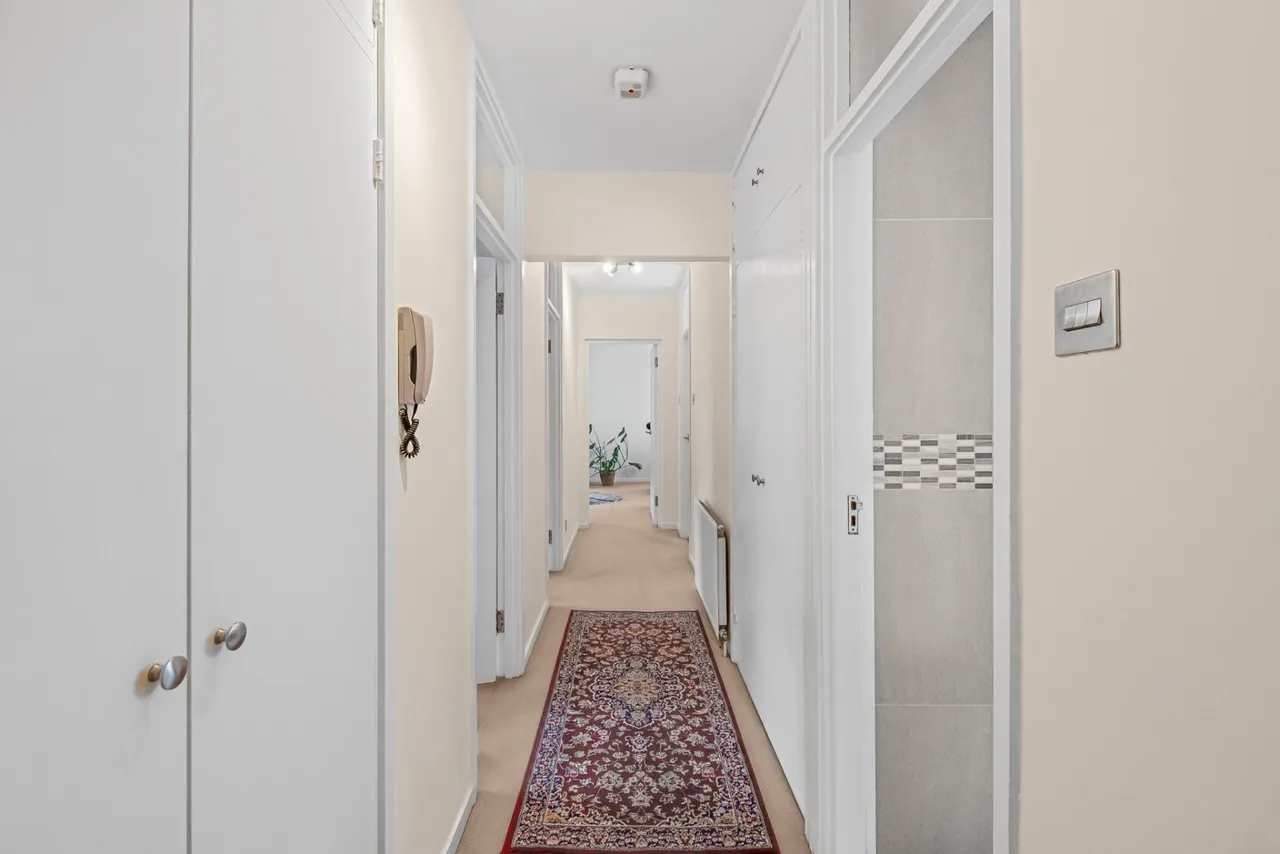 Chester Close South, London, NW1, photo 13