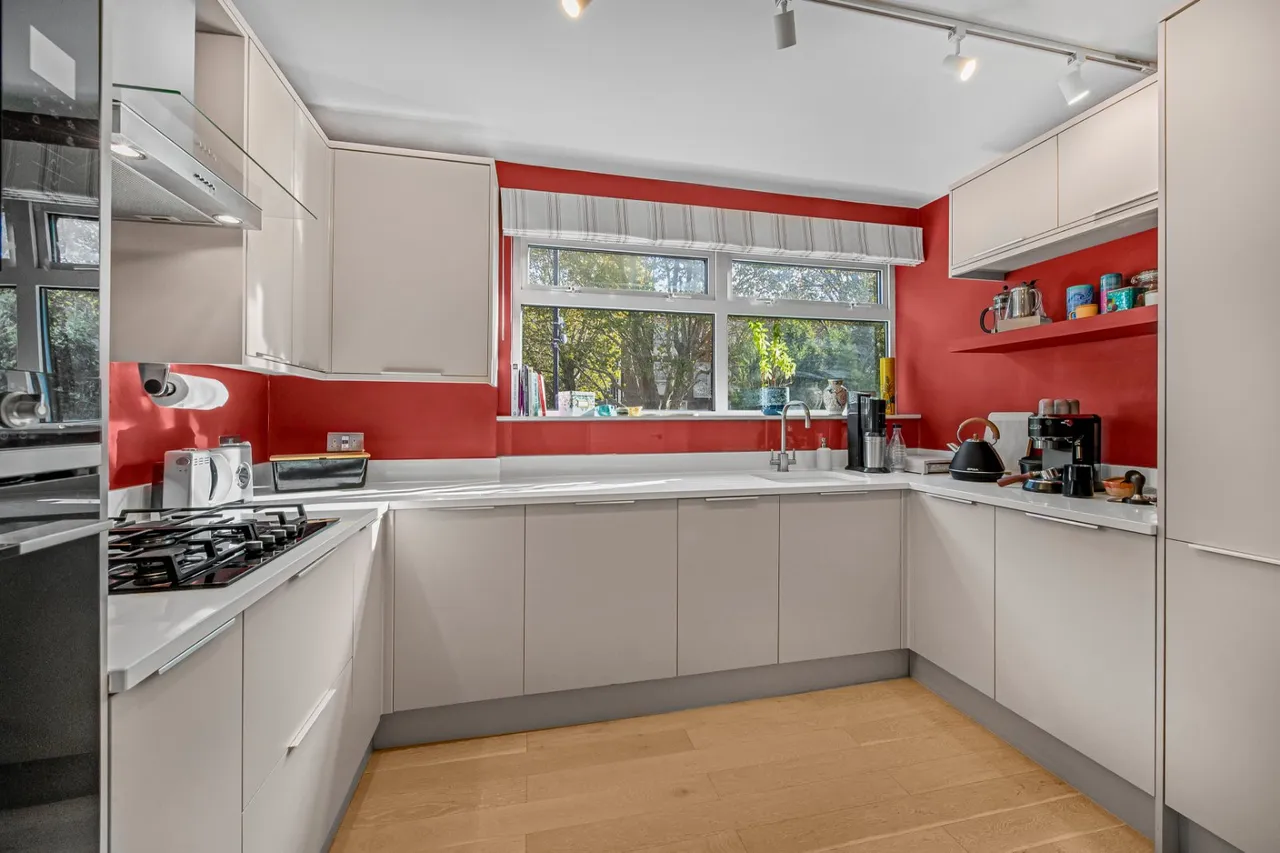 Chester Close South, London, NW1, photo 3