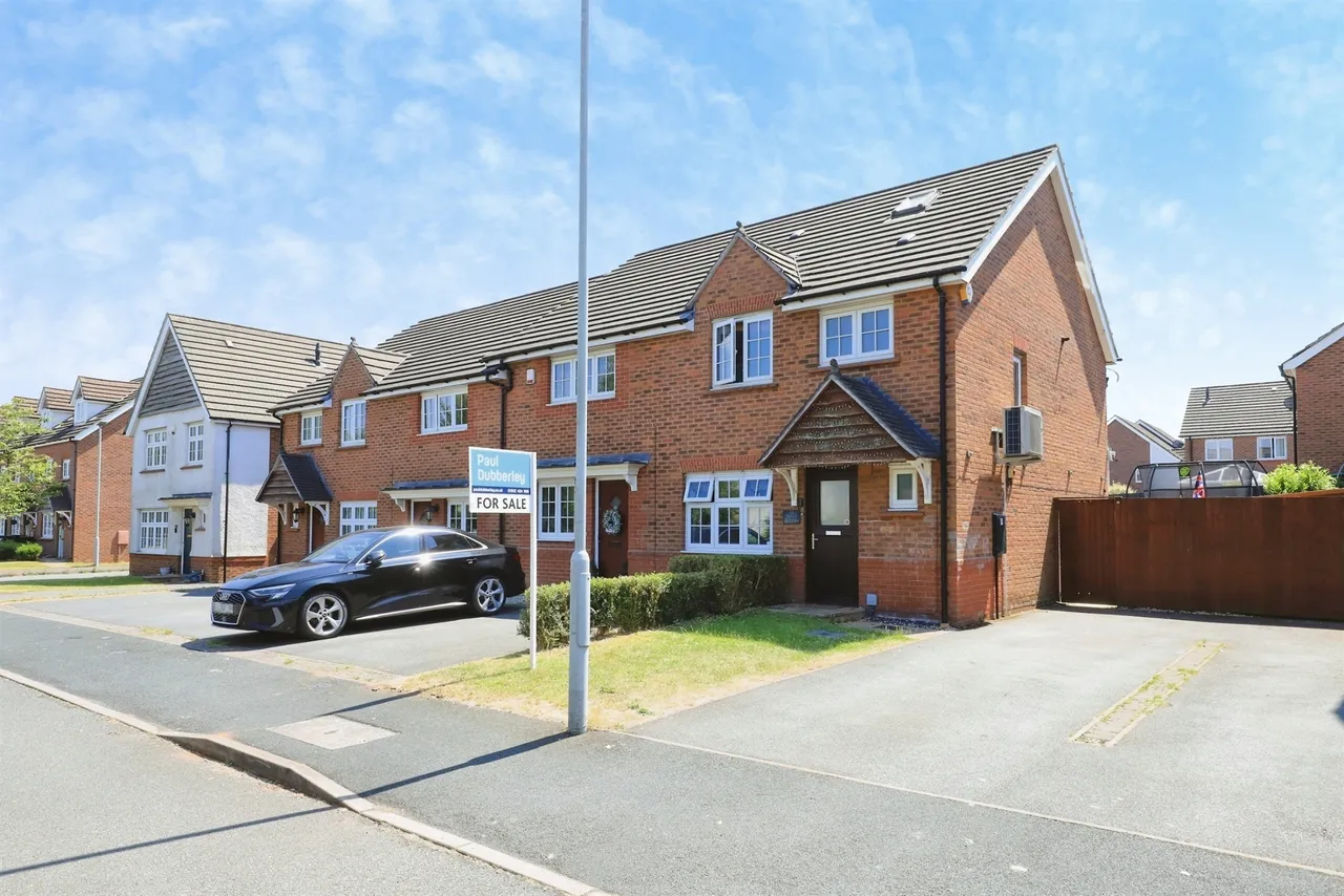 3 bed house for sale, Northwick Terrace, Bilston, WV14