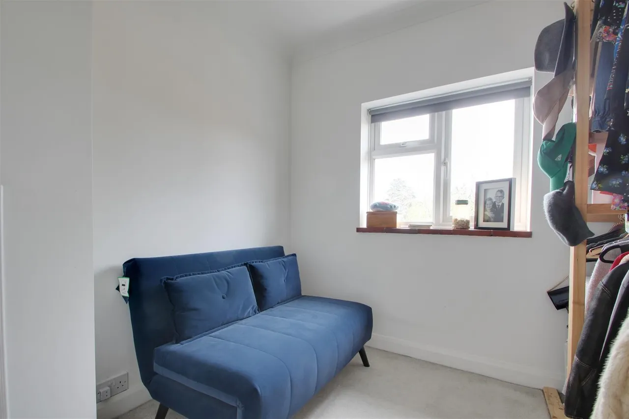 Cissbury Avenue, Worthing, photo 11