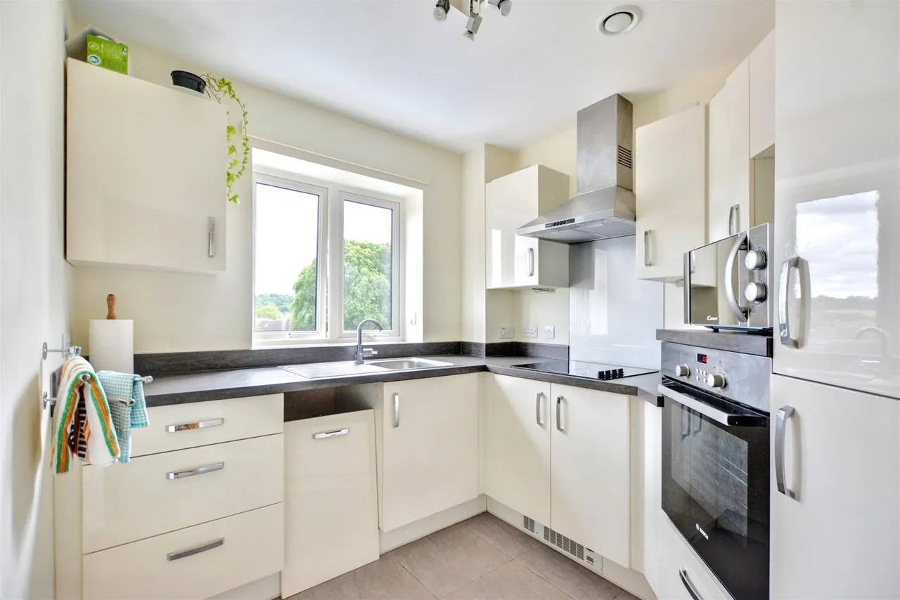 Hickings Lane, Stapleford, NG9, photo 5