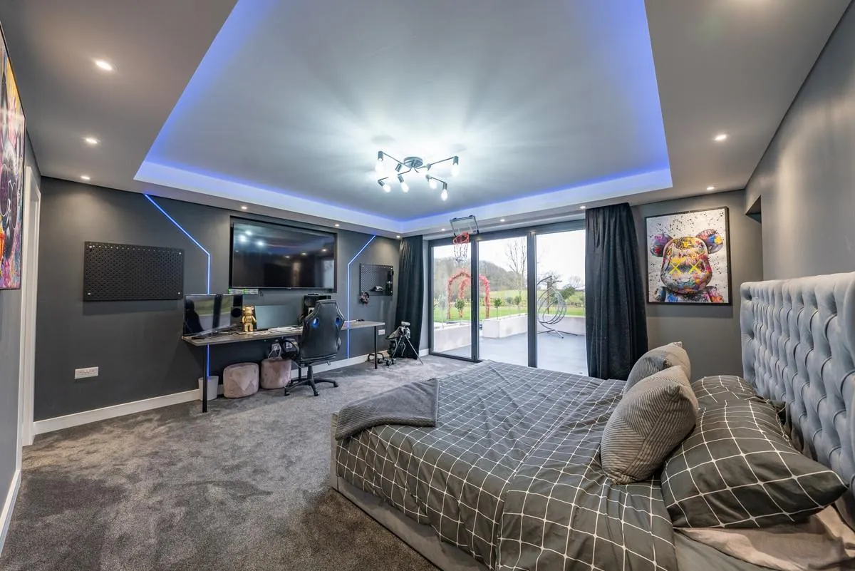 Bushes Lane, Bristol, BS37, photo 19