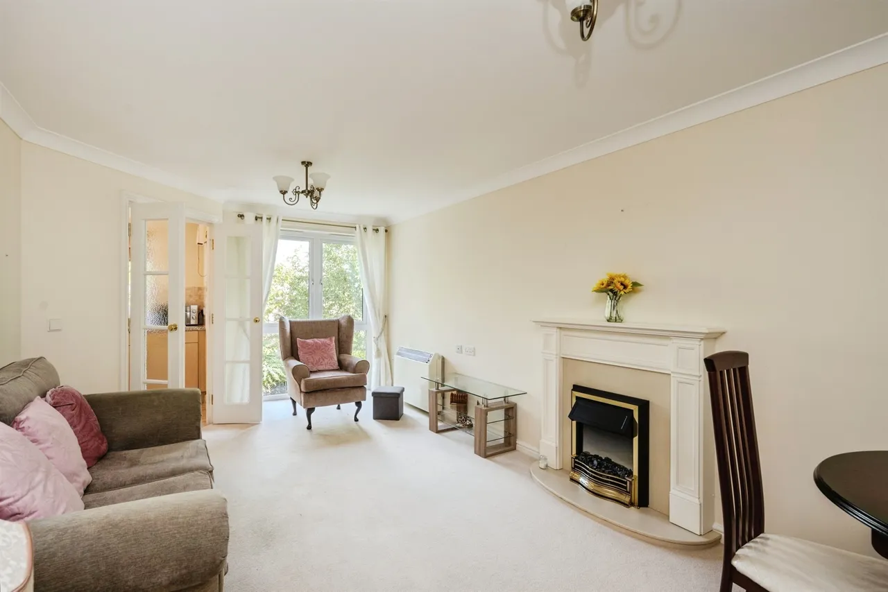 Alexandra Road, Swansea, SA4, photo 4