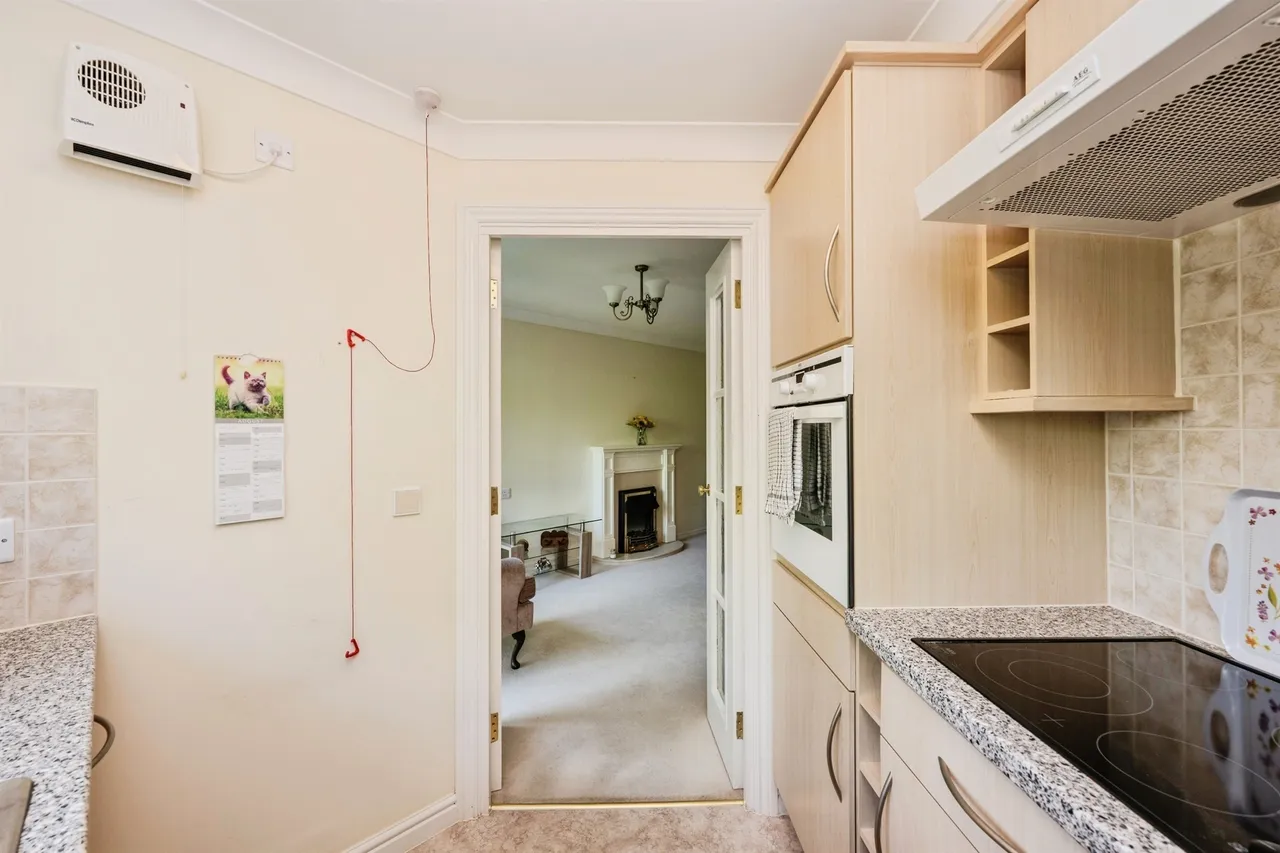 Alexandra Road, Swansea, SA4, photo 11