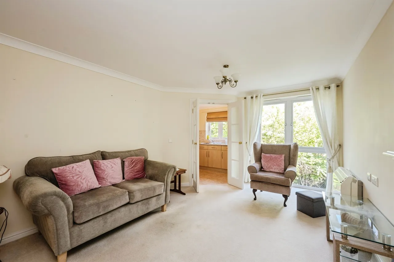 Alexandra Road, Swansea, SA4, photo 5