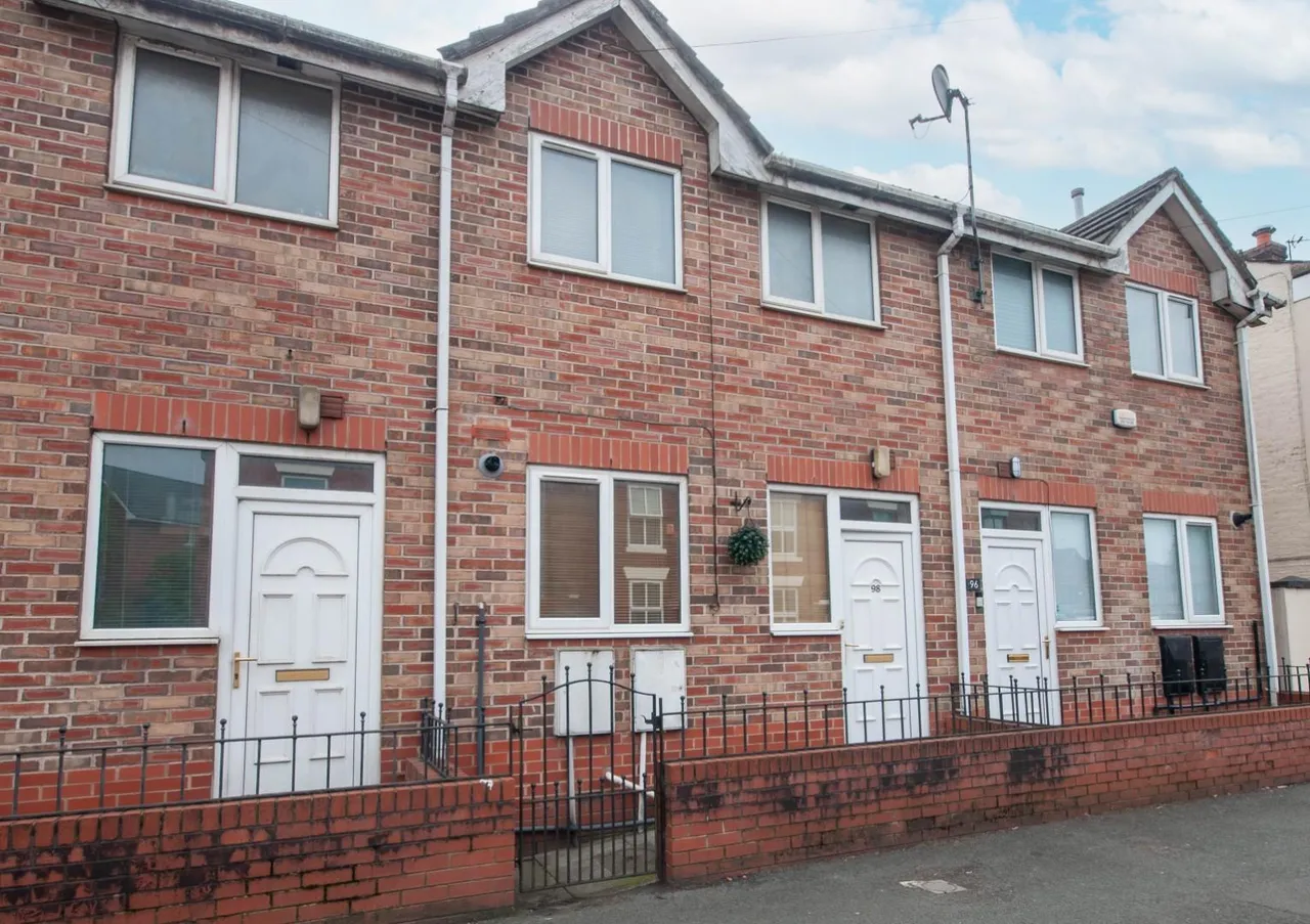 Market Street, Radcliffe, Manchester, M26 1HB, photo 8