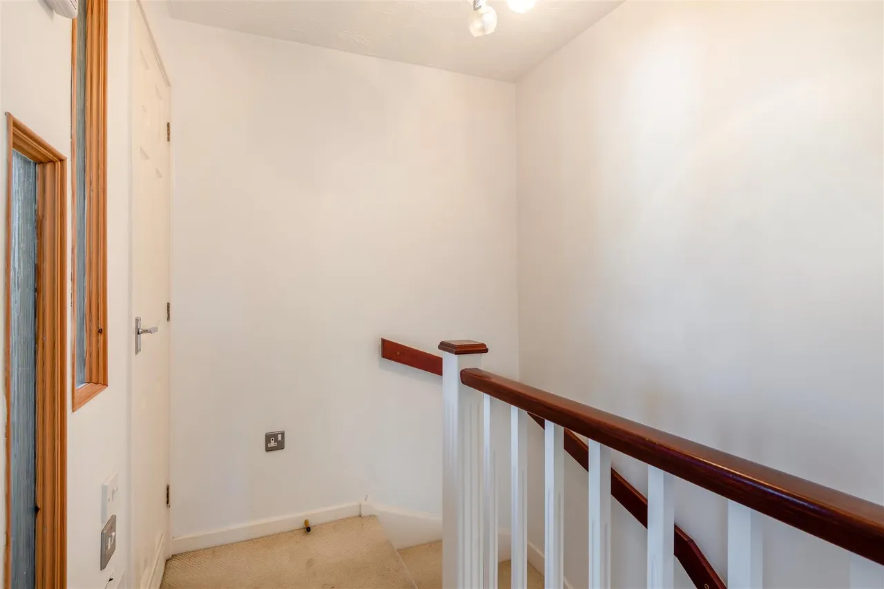 Middle Mill Road, East Malling, photo 5