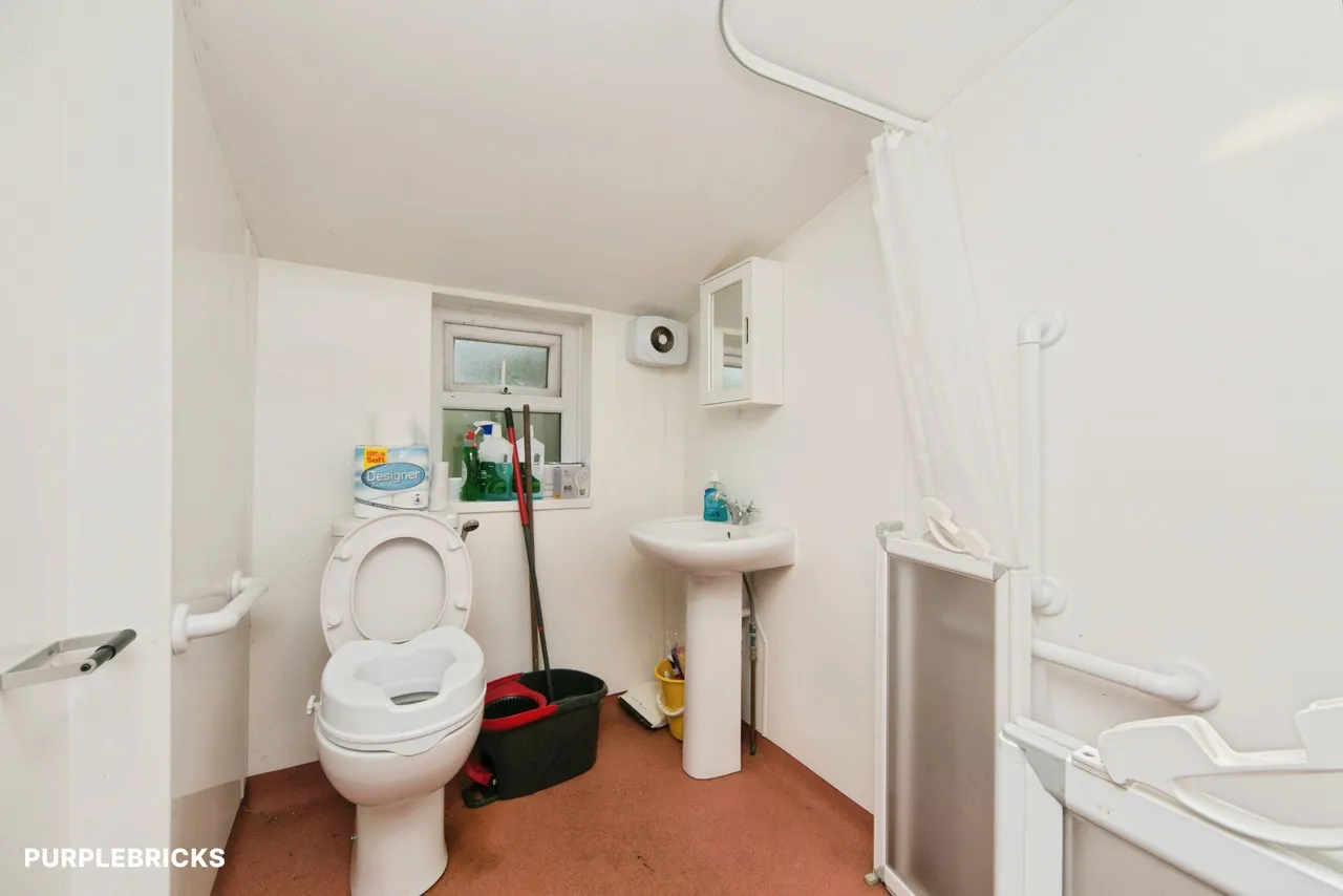 Bryngwyn, Caernarfon, LL55, photo 13