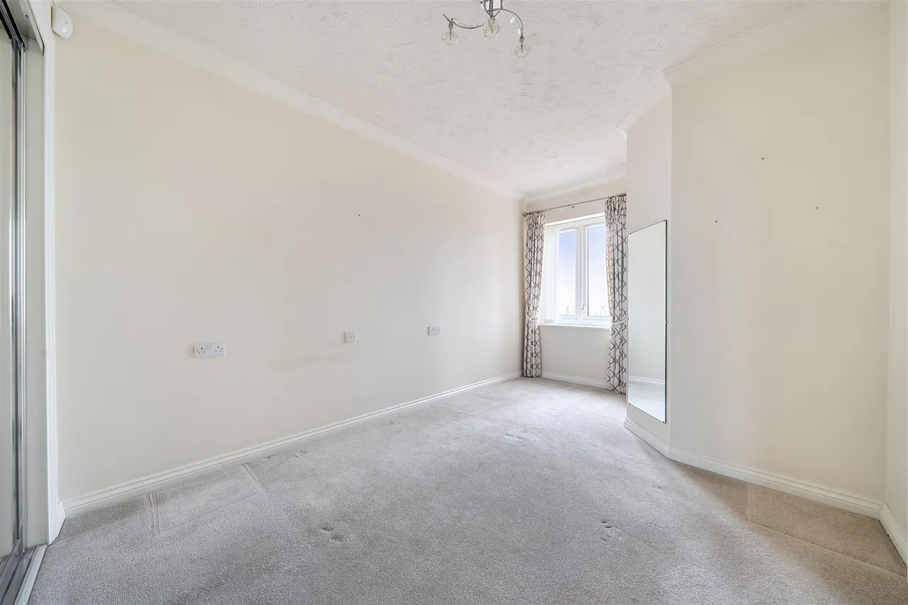 Rowe Avenue, Peacehaven, BN10, photo 8