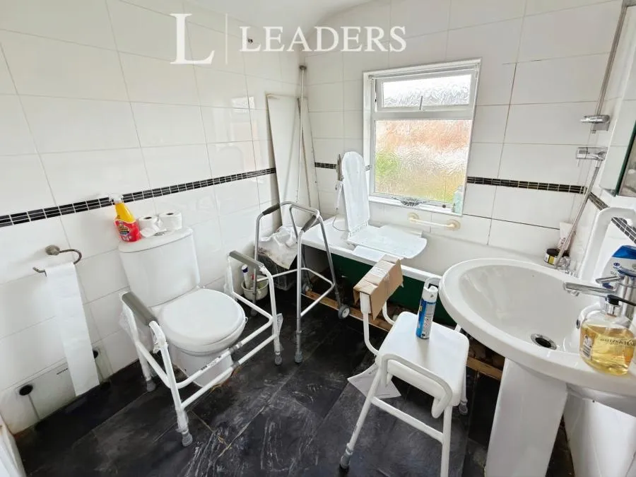 Minshull New Road, Crewe, CW1, photo 7