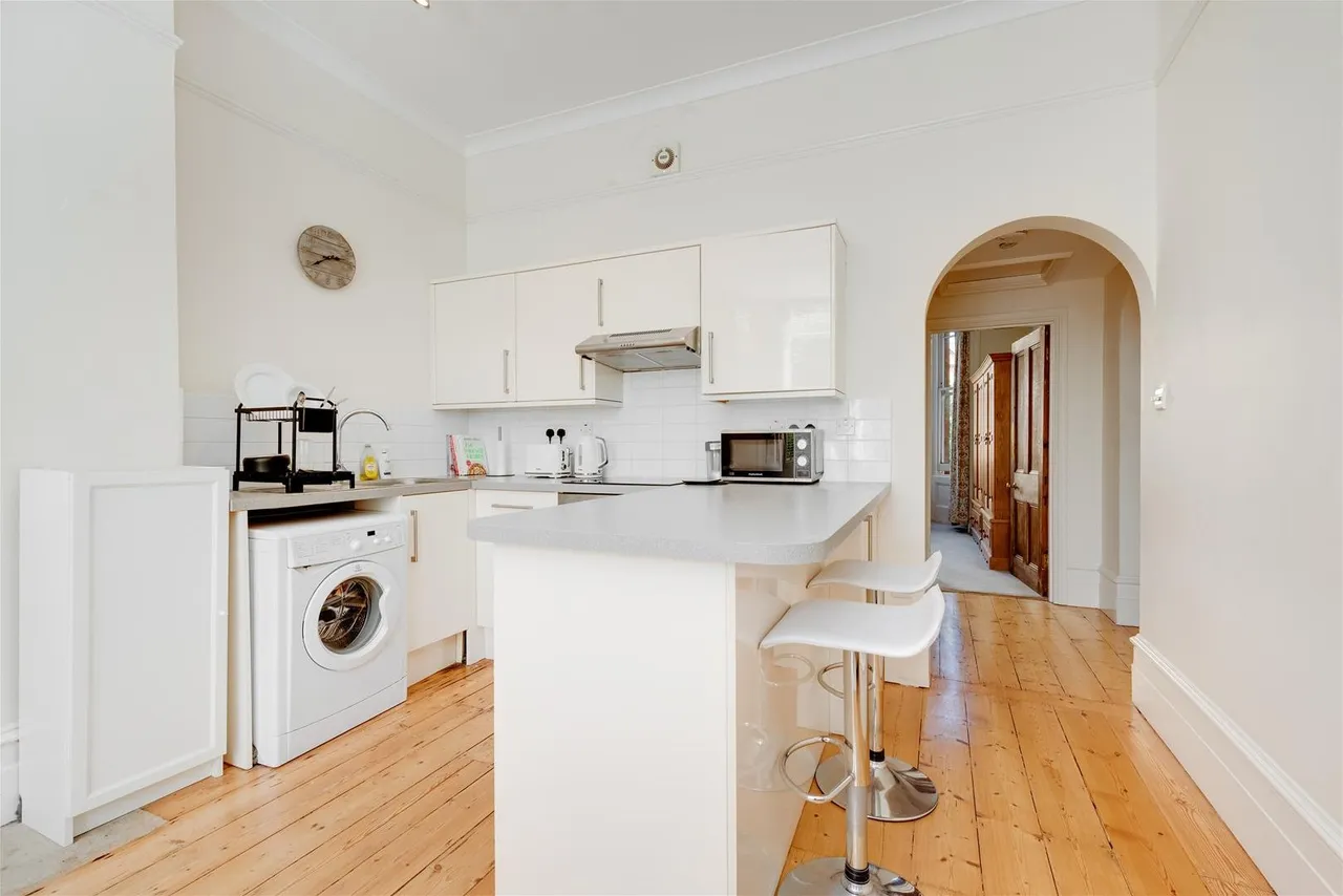Fairhazel Gardens South Hampstead, London NW6 3SJ, photo 4