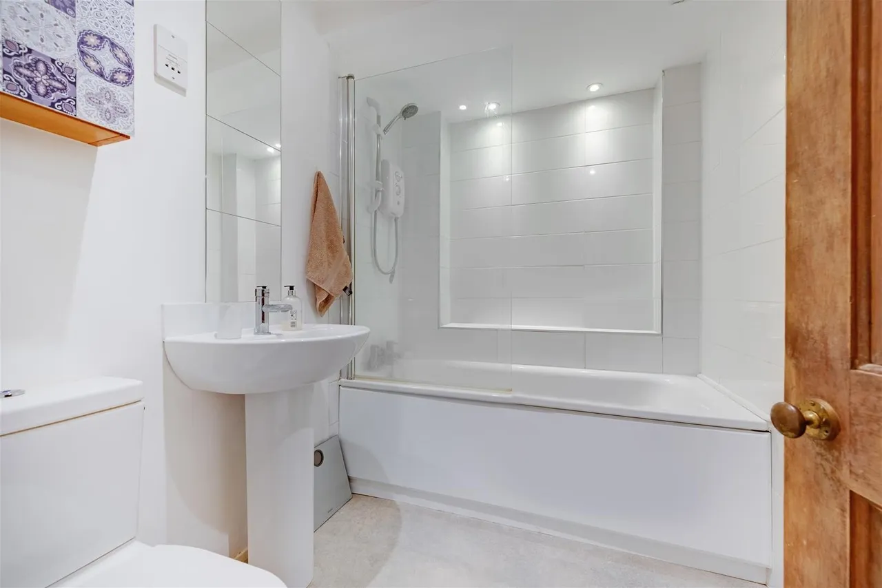 Fairhazel Gardens South Hampstead, London NW6 3SJ, photo 10
