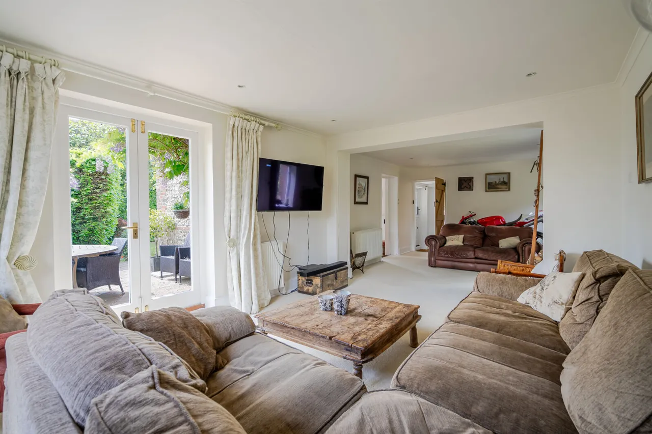 Heath End Road, High Wycombe, HP15, photo 12