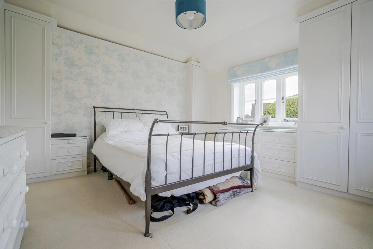 Heath End Road, High Wycombe, HP15, photo 13