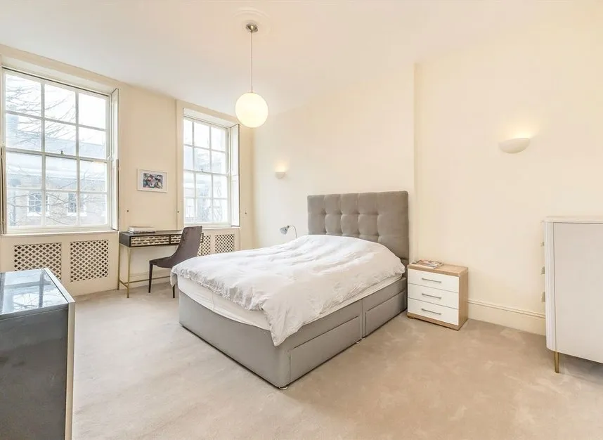Doughty Street, Bloomsbury, WC1N, photo 4