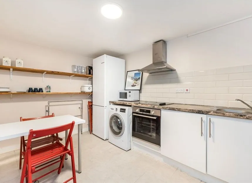 Doughty Street, Bloomsbury, WC1N, photo 10