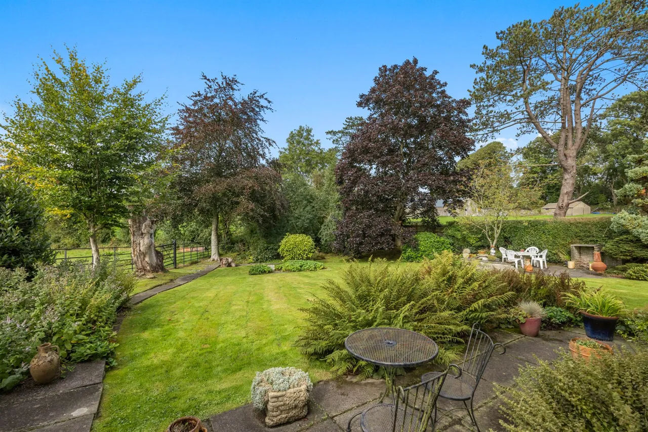 Ballinderry Road, Ballinderry Upper, BT28, photo 40