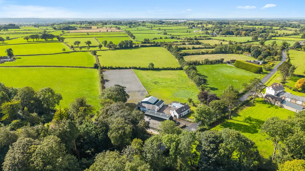 Ballinderry Road, Ballinderry Upper, BT28, photo 55