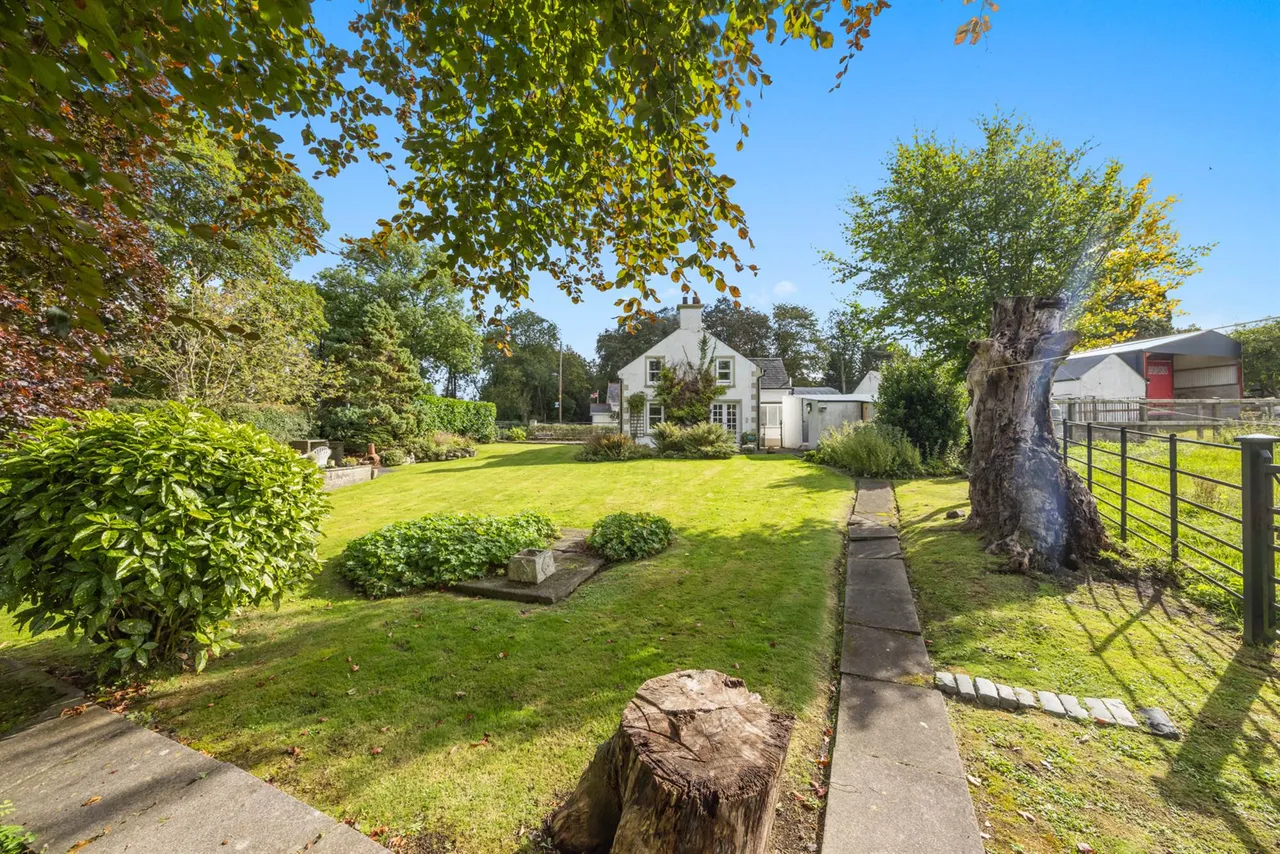 Ballinderry Road, Ballinderry Upper, BT28, photo 35