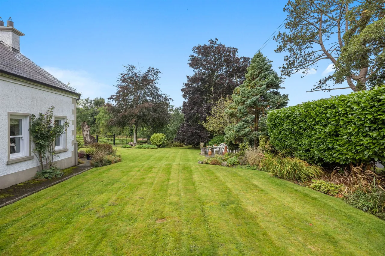 Ballinderry Road, Ballinderry Upper, BT28, photo 32