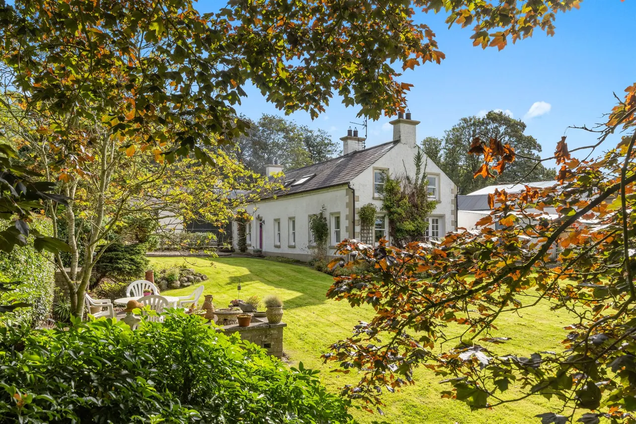 Ballinderry Road, Ballinderry Upper, BT28, photo 3