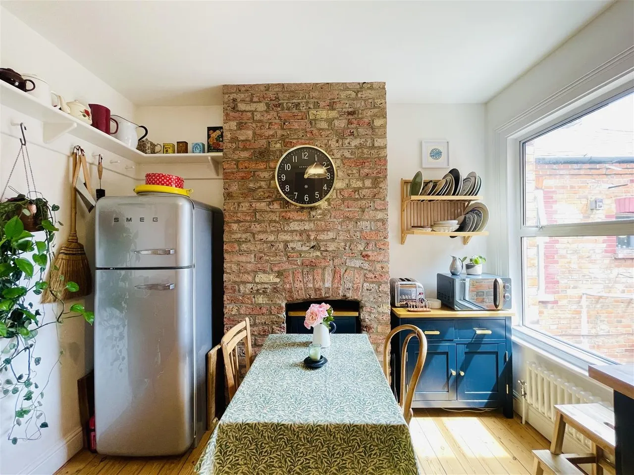 Winns Avenue, London E17 5HB, photo 2